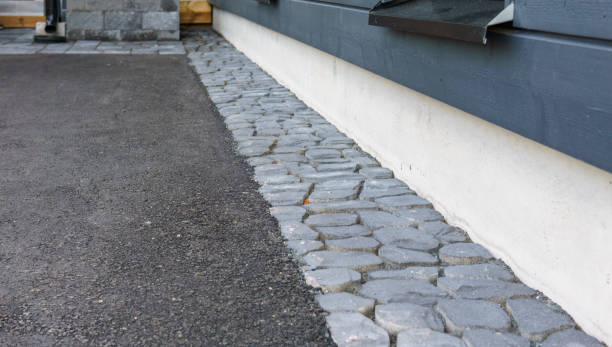 Best Decorative Driveway Pavers  in Kalona, IA